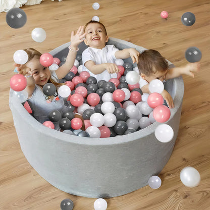 Baby Foam Fun Pit + 200 Balls